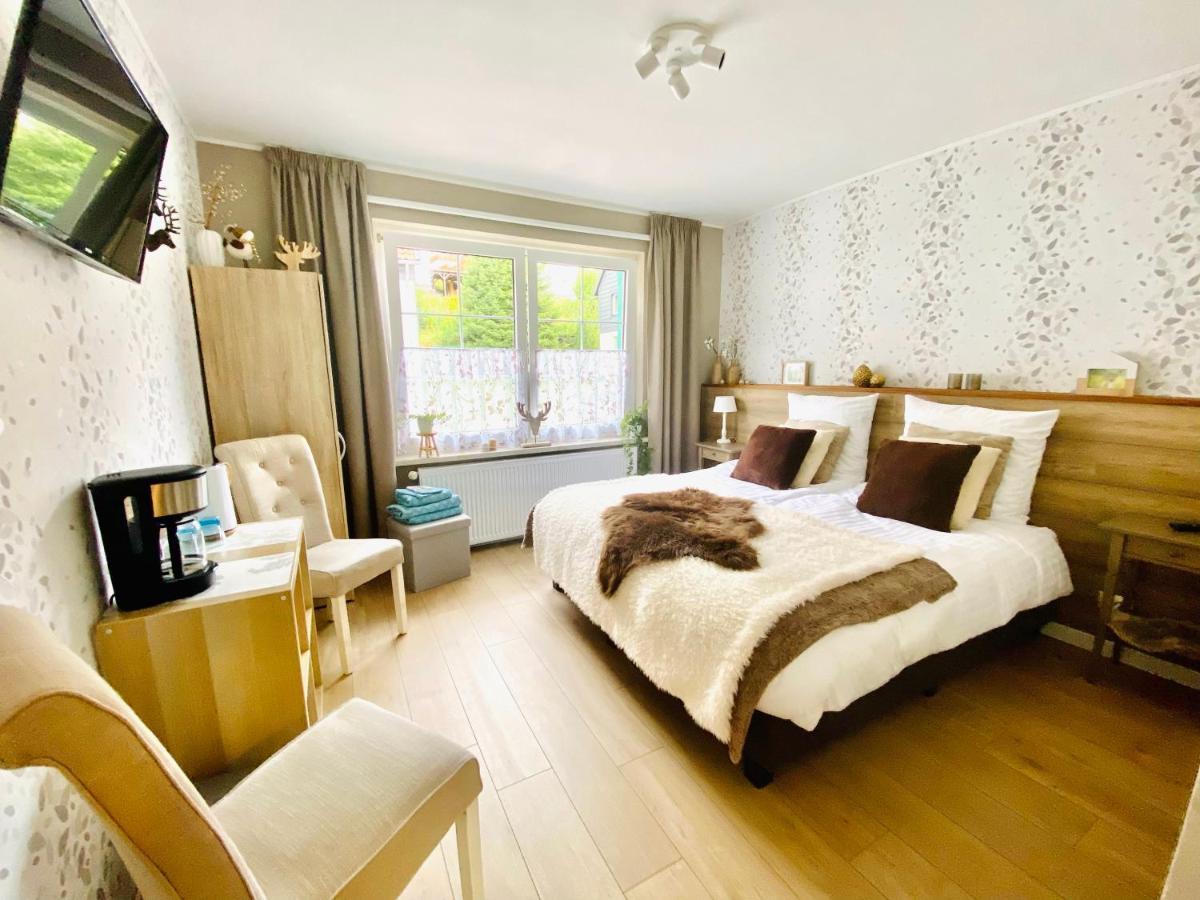 B&B Am Oker, Altenau, Harz Алтенау Екстериор снимка